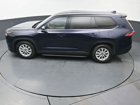 Certified 2024 Toyota Grand Highlander XLE image 44