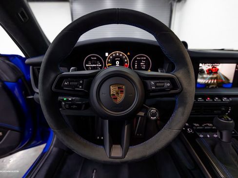 Used 2026 Porsche 911 GT3 RWD image 25