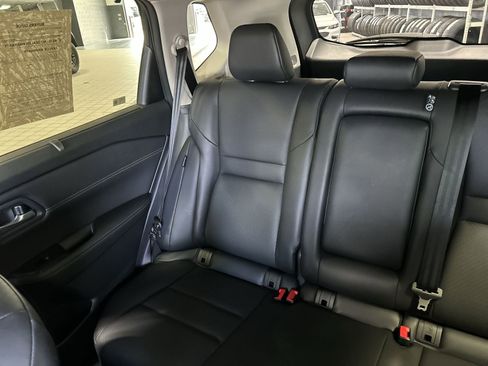 Certified 2024 Nissan Rogue SV w/ SV Premium Package AWD/4WD image 4