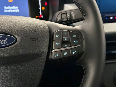 New 2025 Ford Maverick XLT w/ XLT Luxury Package image 19