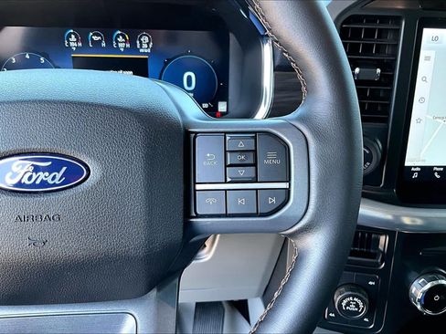 Used 2025 Ford F150 Lariat w/ Equipment Group 501A Mid AWD/4WD image 27
