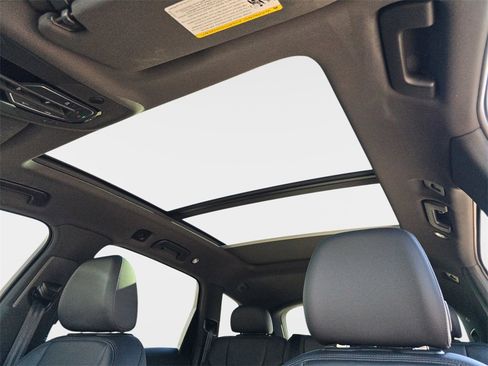 Certified 2023 Audi Q7 2.0T Premium w/ Towing Package image 31