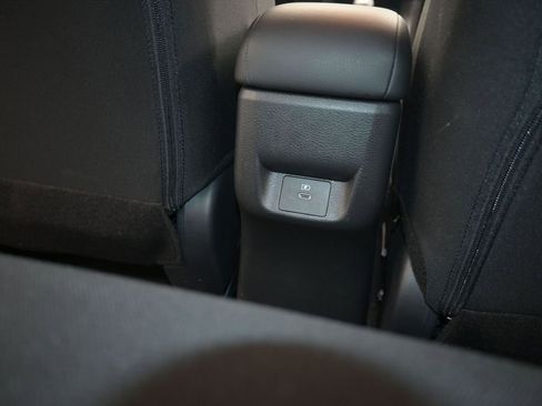 Certified 2025 Nissan Versa SR w/ Electronics Package image 28