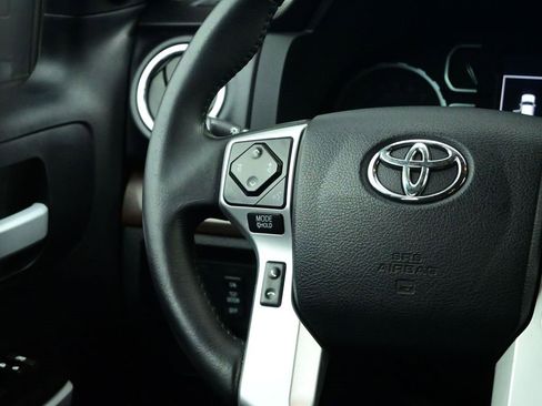 Used 2019 Toyota Tundra Limited w/ Limited Premium Package image 11