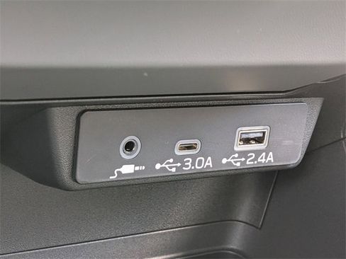 Certified 2025 Subaru Crosstrek 2.5i Limited w/ Crosstrek Mirror Package image 14