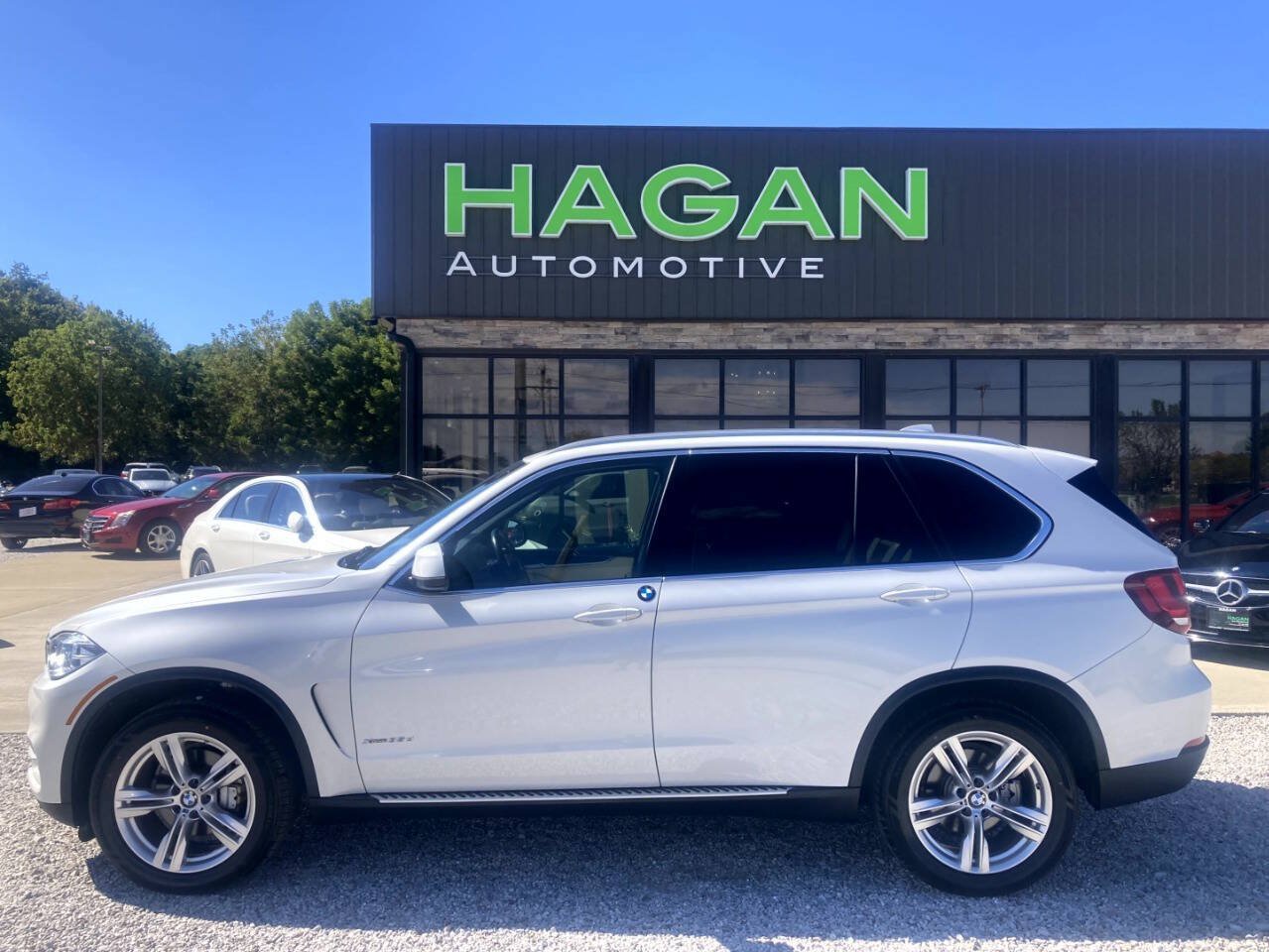 Used 2017 BMW X5 xDrive35d AWD/4WD image 2