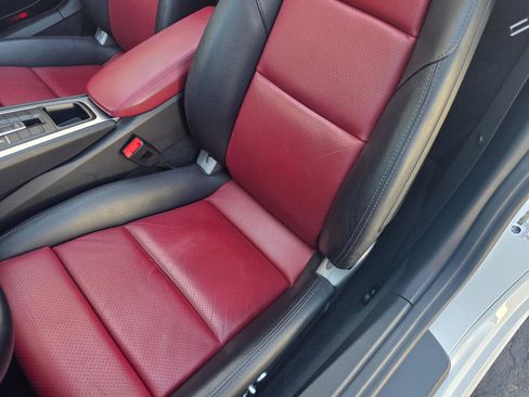 Used 2017 Porsche 718 Boxster RWD image 36