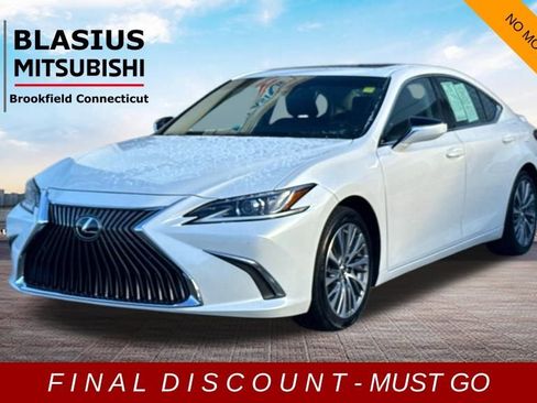 Used 2021 Lexus ES 350 w/ Premium Package image 4