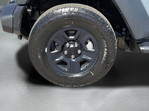 New 2026 Jeep Wrangler Unlimited Sport AWD/4WD image 9