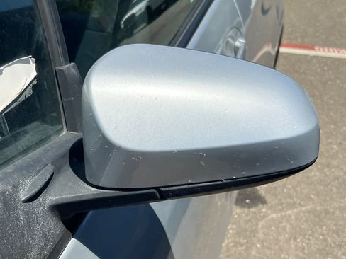 Used 2015 Toyota Yaris L FWD image 9
