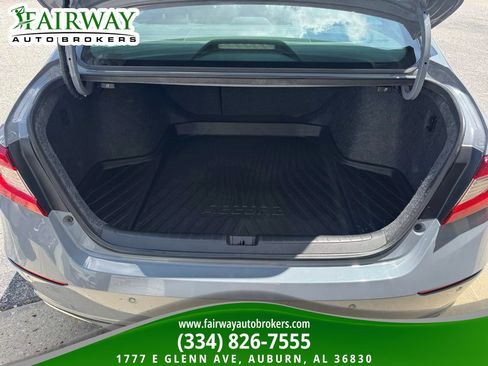 Used 2021 Honda Accord Touring image 27