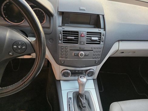 Used 2010 Mercedes-Benz C 300 Sedan image 16