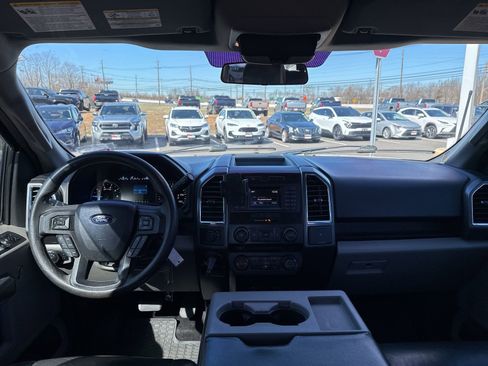 Used 2016 Ford F150 XLT image 18