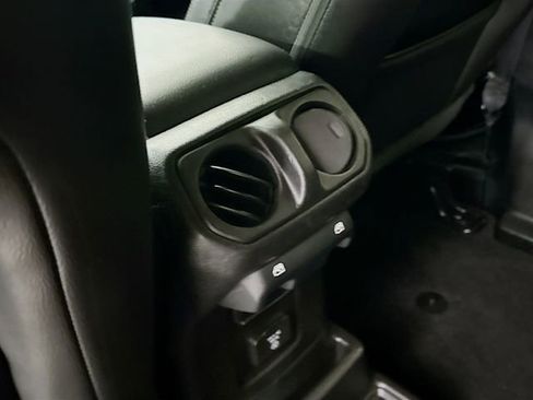 Used 2021 Jeep Wrangler Unlimited Sahara AWD/4WD image 25