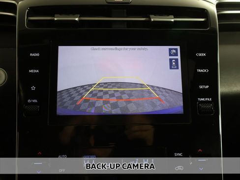 Used 2023 Hyundai Tucson SEL w/ Convenience Package AWD/4WD image 6