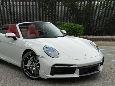 Used 2024 Porsche 911 Cabriolet AWD/4WD image 45