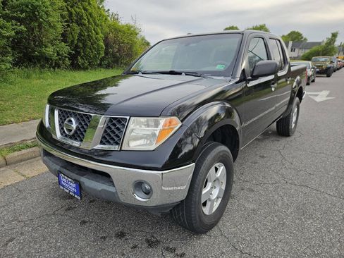 Used 2006 Nissan Frontier SE w/ (P01) Power Pkg RWD image 3