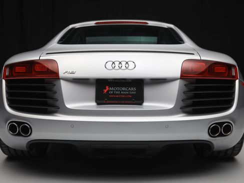 Used 2009 Audi R8 V8 image 21