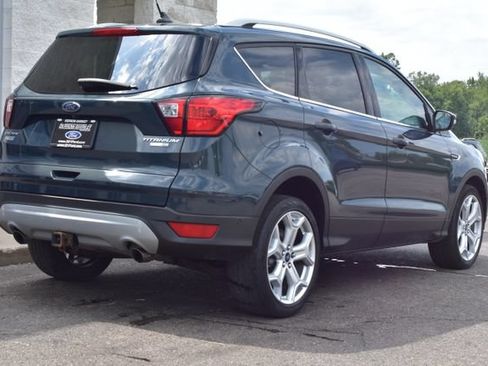 Used 2019 Ford Escape Titanium AWD/4WD image 17