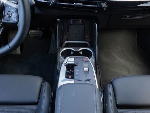 Certified 2025 BMW X2 xDrive28i image 25