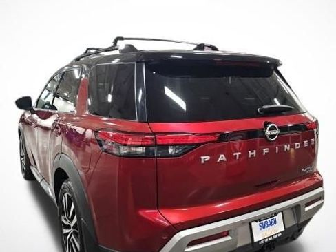 Used 2023 Nissan Pathfinder Platinum w/ Cargo Package AWD/4WD image 10