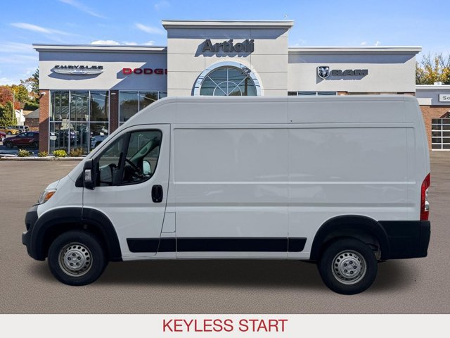 Used 2025 RAM ProMaster 2500 w/ Convenience Group FWD image 5