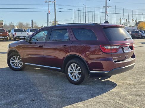 Used 2020 Dodge Durango SXT image 4
