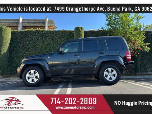 Used 2012 Jeep Liberty Sport image 11