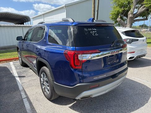 Used 2023 GMC Acadia SLT w/ Technology Package image 9