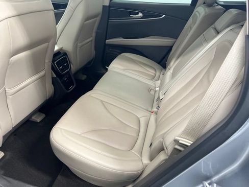 Certified 2022 Lincoln Nautilus Reserve AWD/4WD image 11