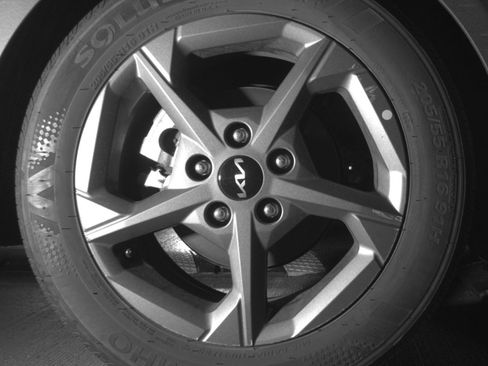 Used 2025 Kia K4 FWD image 18