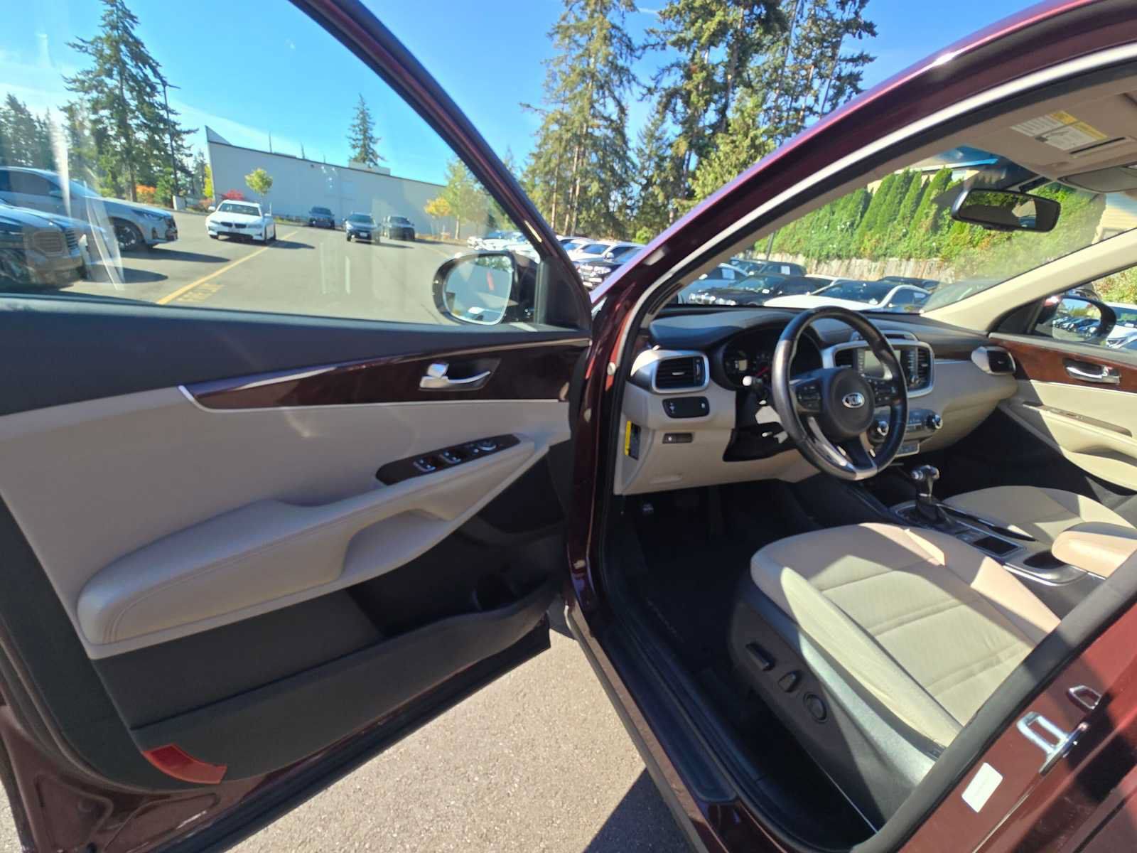 Used 2018 Kia Sorento FWD image 20