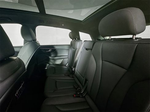 New 2025 Audi Q7 3.0T Premium Plus image 17