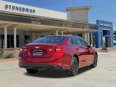 Used 2024 Chevrolet Malibu LT image 5