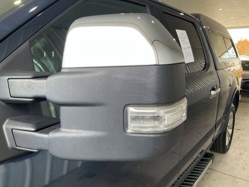 Used 2016 Ford F150 Lariat image 3