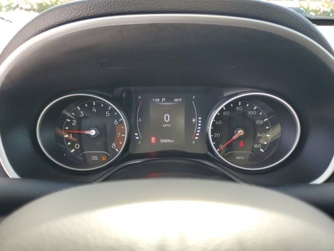 Used 2020 Jeep Compass Latitude image 16