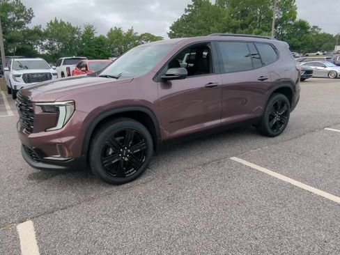Used 2026 GMC Acadia Elevation w/ Black Edition FWD image 4