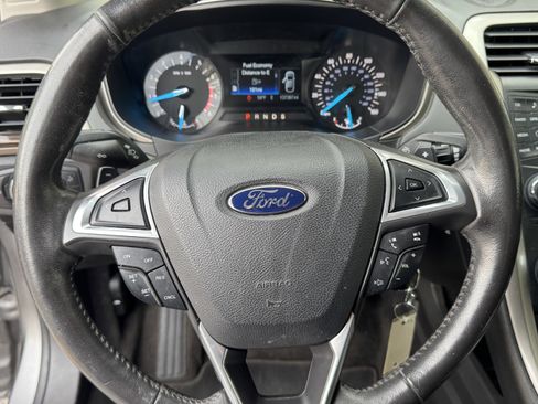 Used 2014 Ford Fusion SE w/ Equipment Group 202A image 20