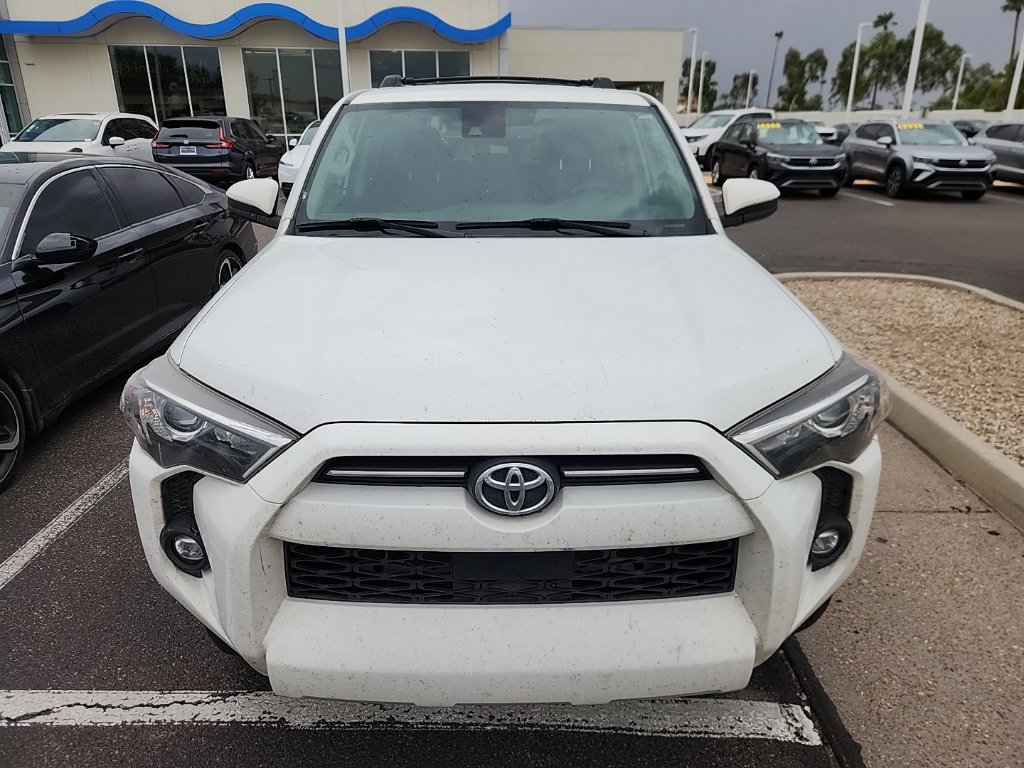 Used 2021 Toyota 4Runner SR5 AWD/4WD image 2