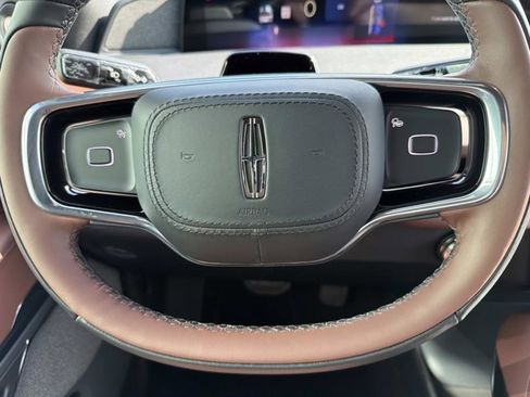 New 2026 Lincoln Navigator L Reserve AWD/4WD image 27