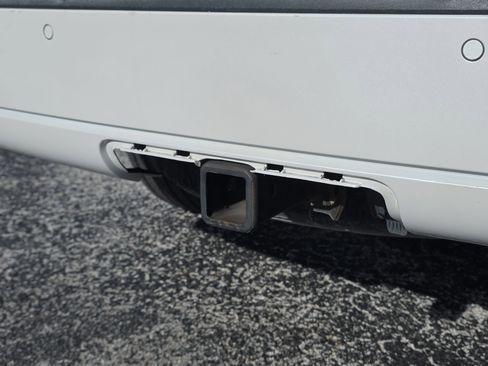 Used 2014 Lincoln Navigator Base image 10