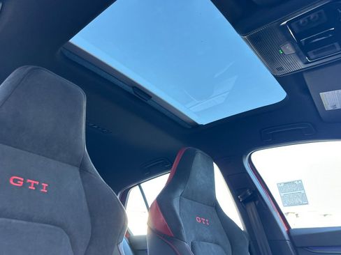 New 2025 Volkswagen GTI SE image 15