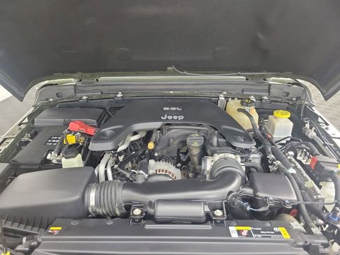 Used 2021 Jeep Gladiator Rubicon w/ Trailer Tow Package image 30