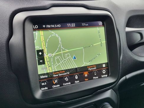 Used 2022 Jeep Renegade Trailhawk w/ Trailer Tow Group AWD/4WD image 18