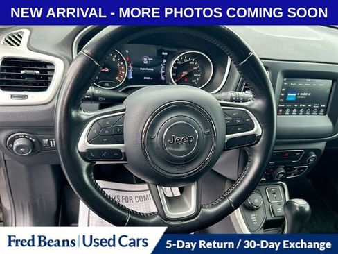 Used 2019 Jeep Compass Latitude w/ Popular Equipment Group AWD/4WD image 16
