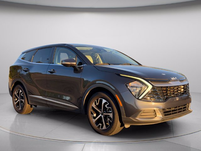 Used 2023 Kia Sportage EX FWD image 5