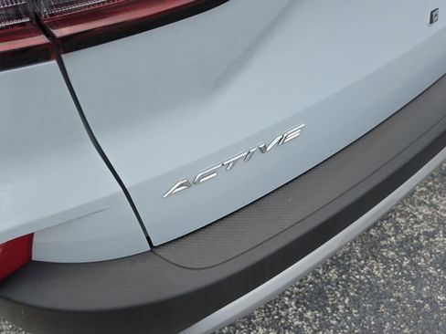 Certified 2025 Ford Escape Active image 6