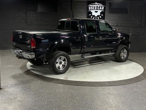 Used 2005 Ford F350 Lariat image 6