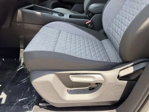 Used 2025 Volkswagen Tiguan S AWD/4WD image 15