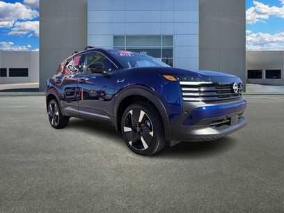 Used 2026 Nissan Kicks SR